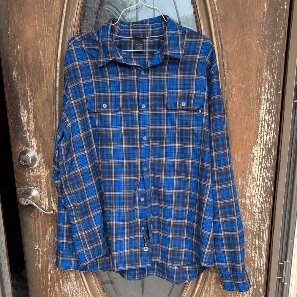 Marmot Full Button Top! XXL